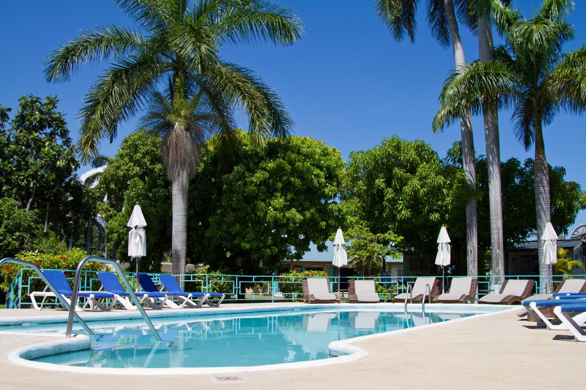 Baha Pool