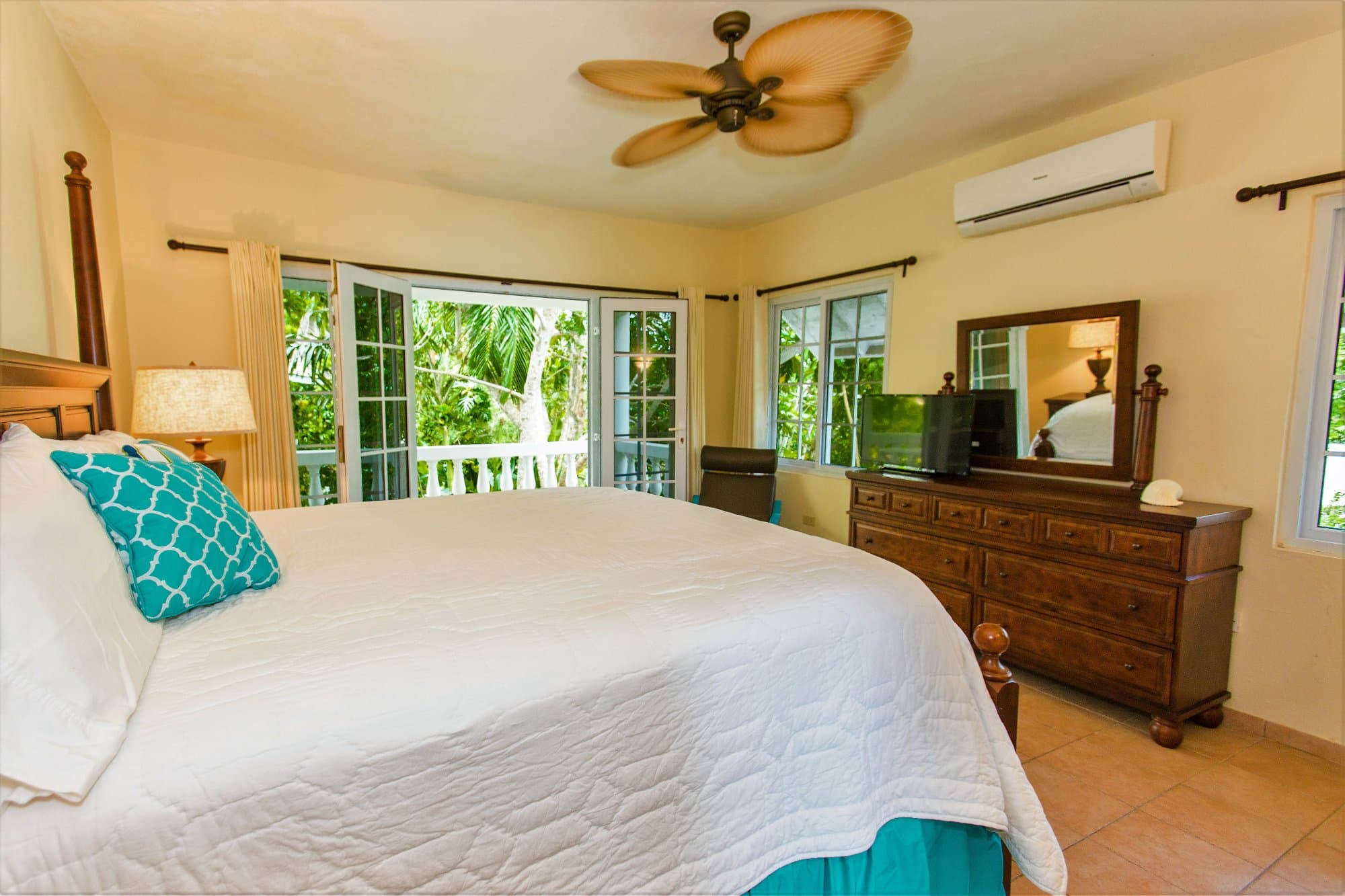 Upper Beach House