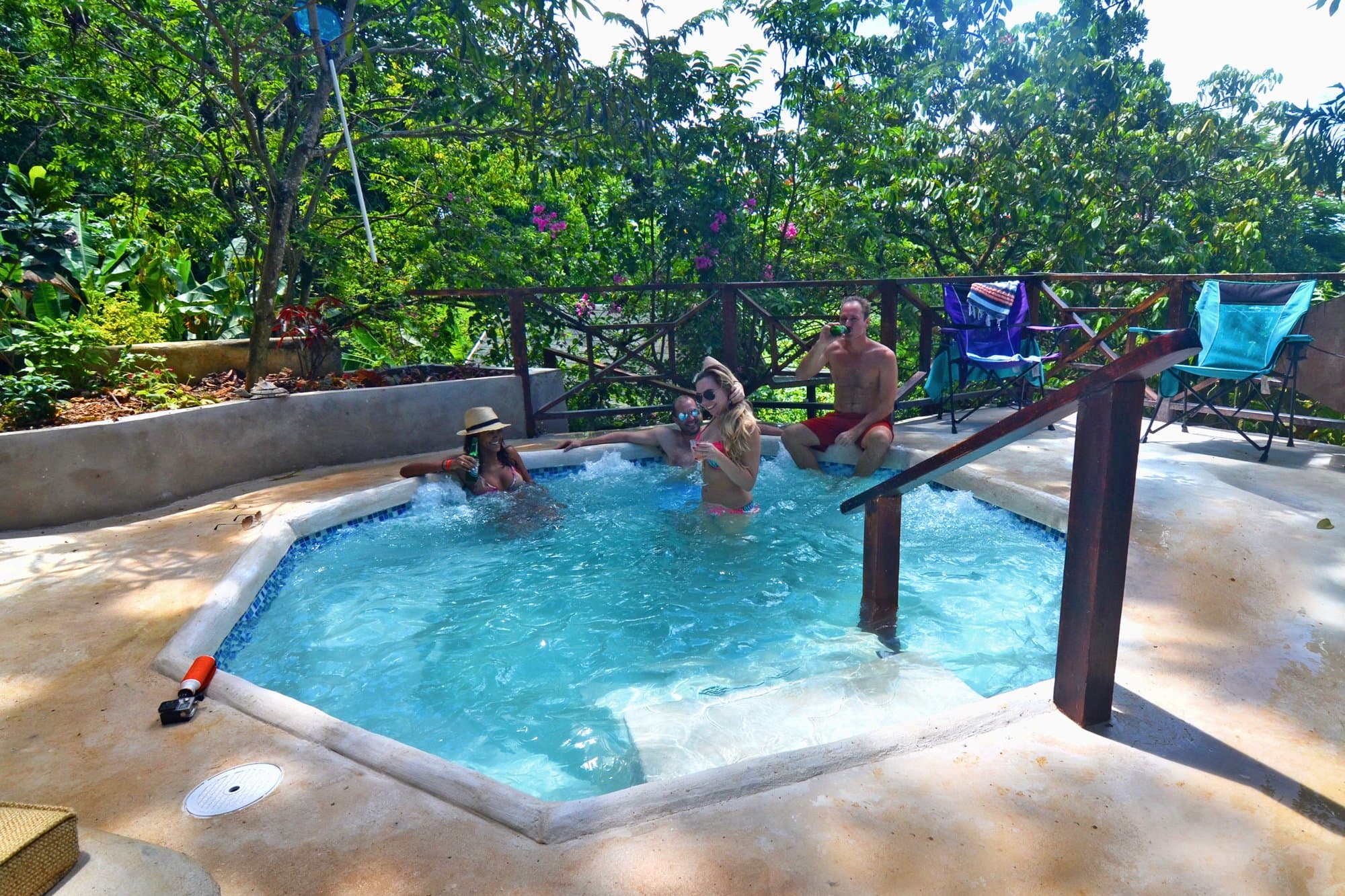 Jacuzzi with Structured Water AcquaPhi