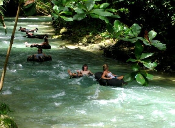 One of the best ways to enjoy a family vacation on the country side of Jamaica. Lets go Tubing.