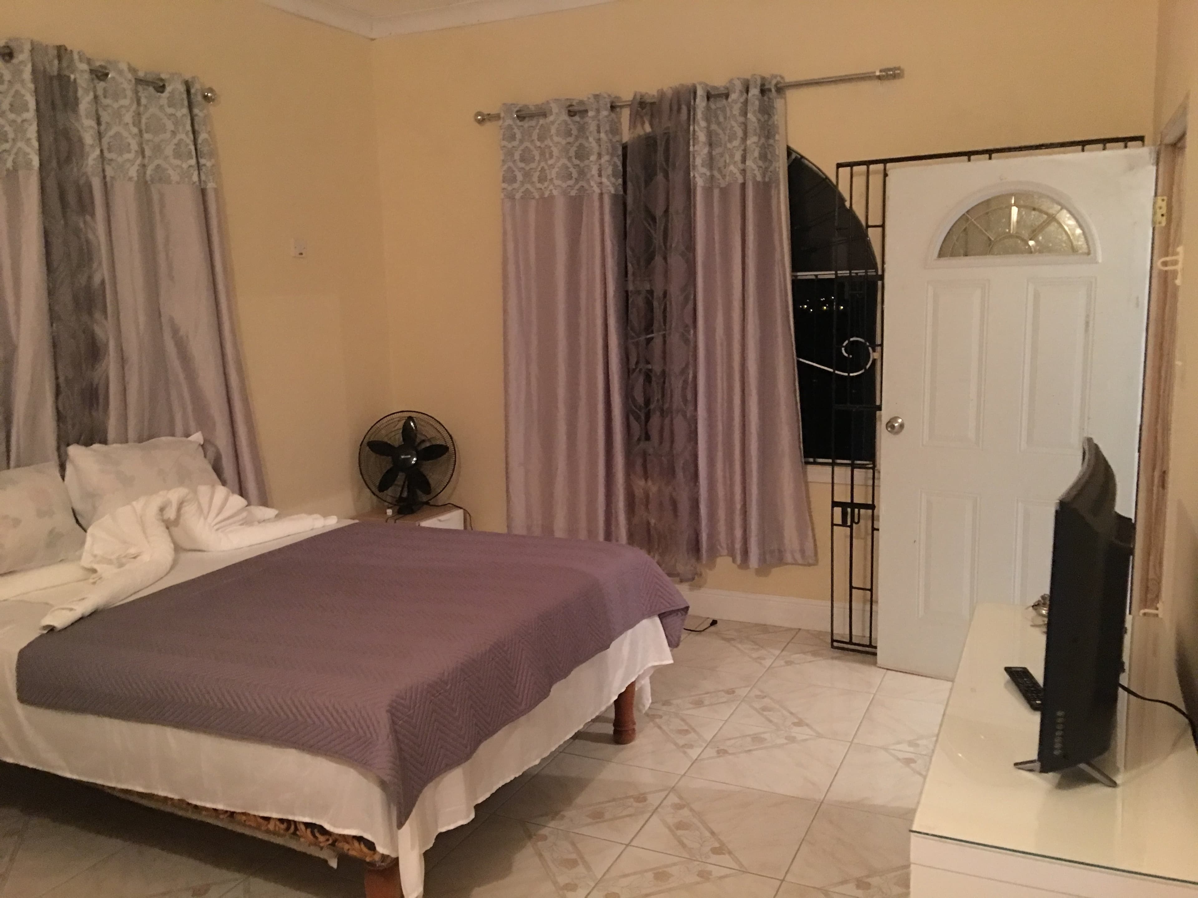 Upstairs 1 Of 2 rooms in Family Suite