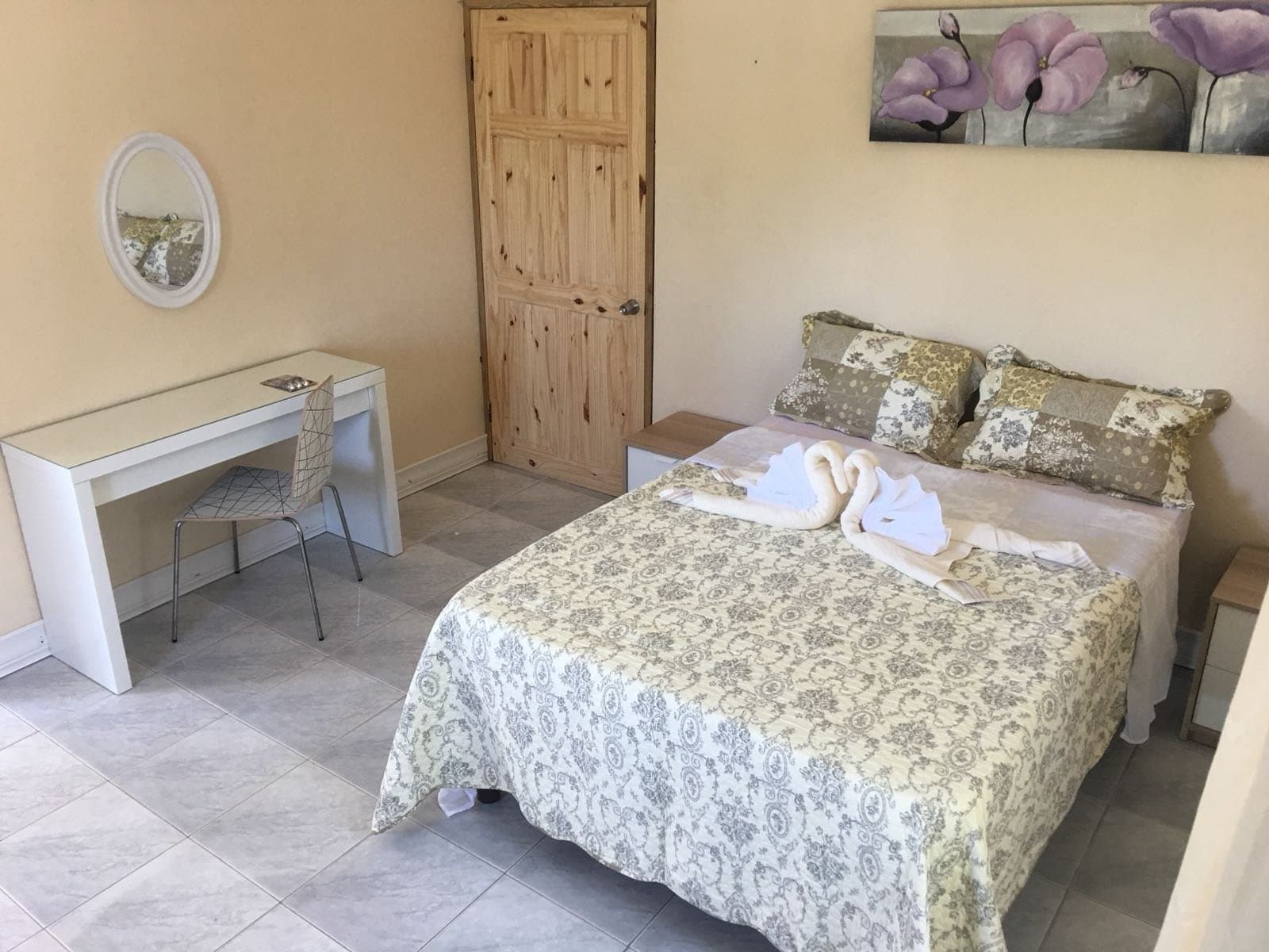 1 Of 2 Bedroom Family Suite Downstairs Veranda Access