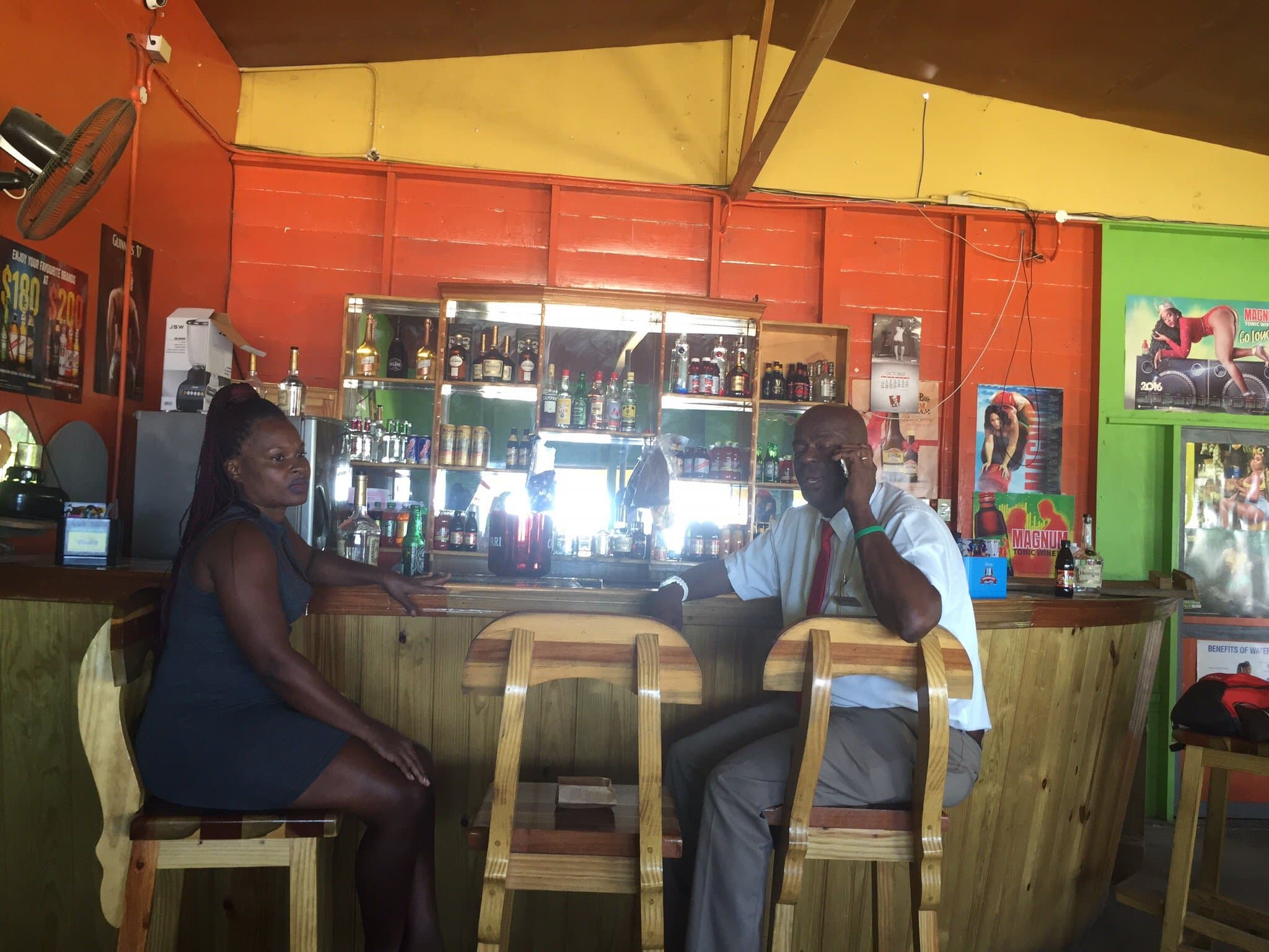 Happy customers from Italy,fulljoying there time at dream life sports bar,thanks to all🥂🥂🍺