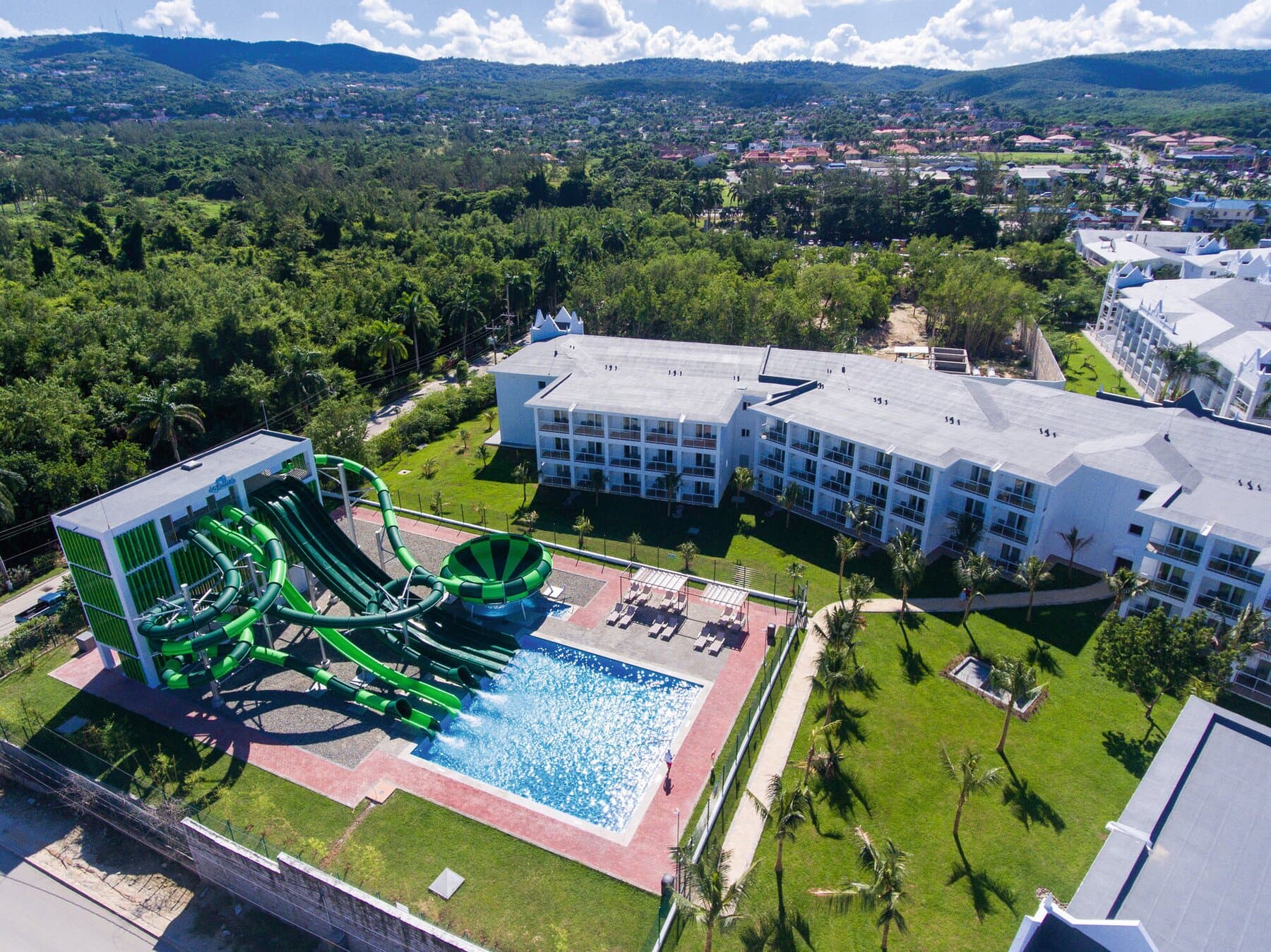 Hotel Riu Montego Bay at TripAdvisor