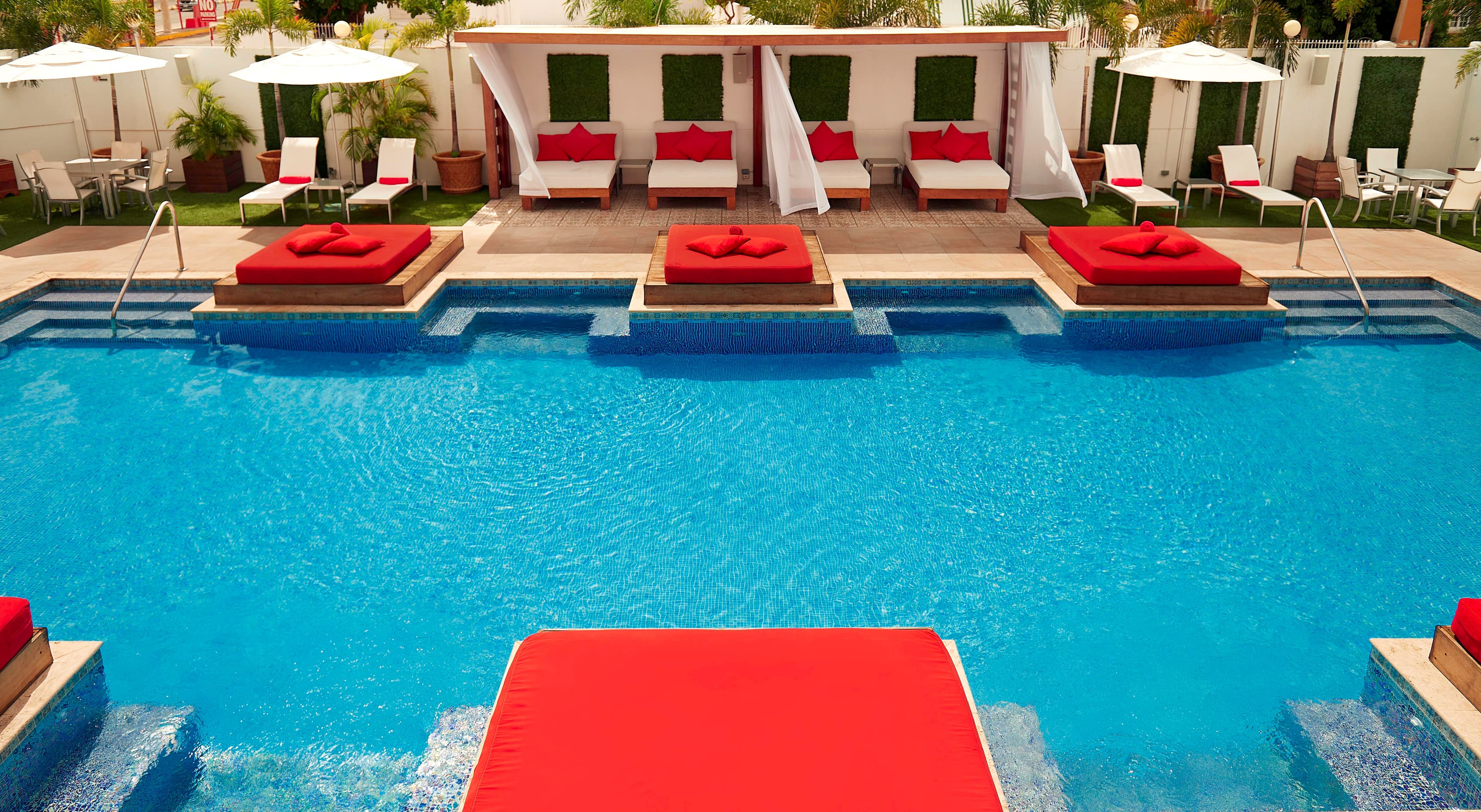 Cabana pool