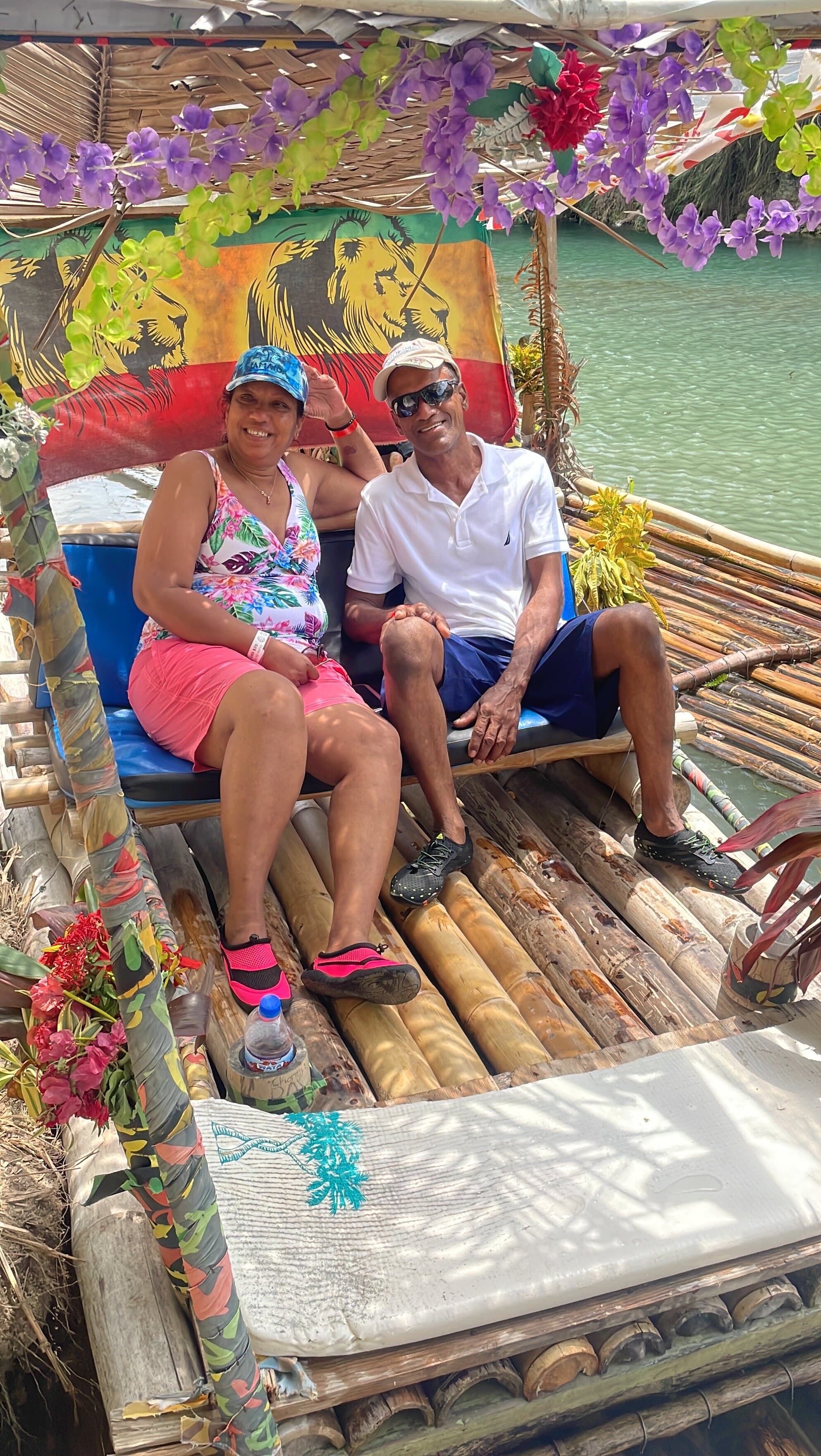 Rafting on the Rio Nuevo river with Brooks tours ja