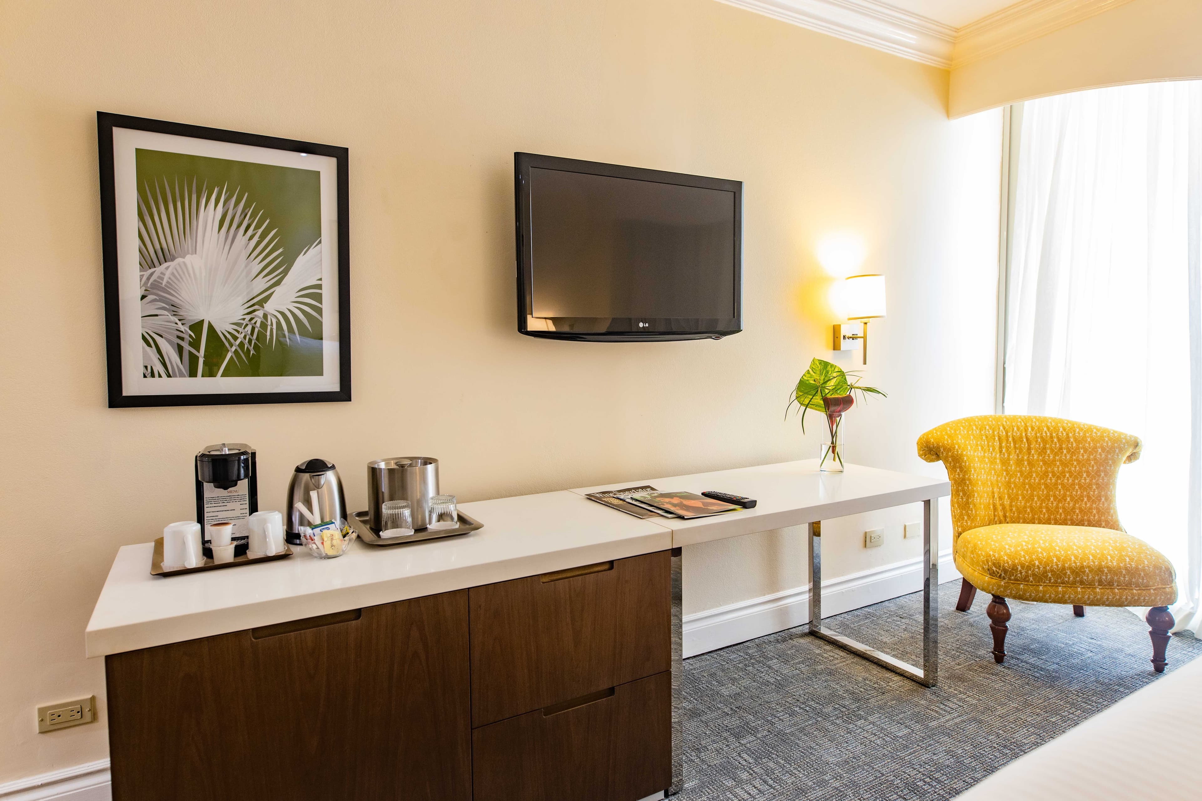 Courtleigh Hotel & Suites The at TripAdvisor