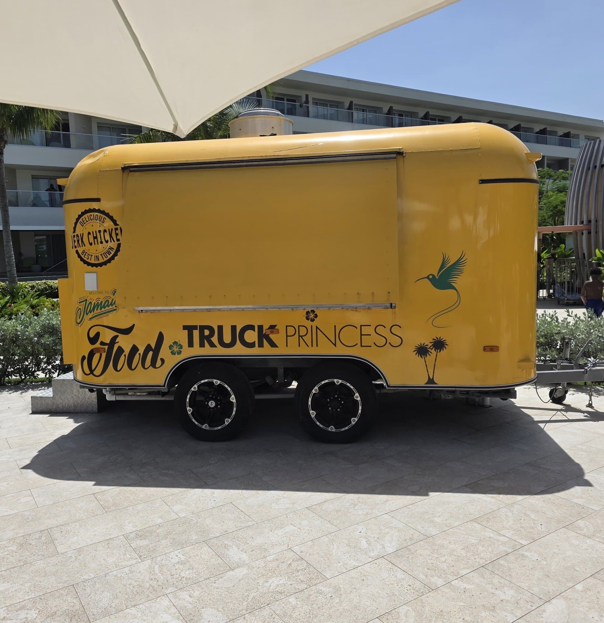 Food Spot Restaurant, Bar & Grill at TripAdvisor