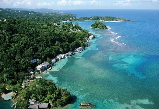 The San San Resort strip - Blue Lagoon Villas