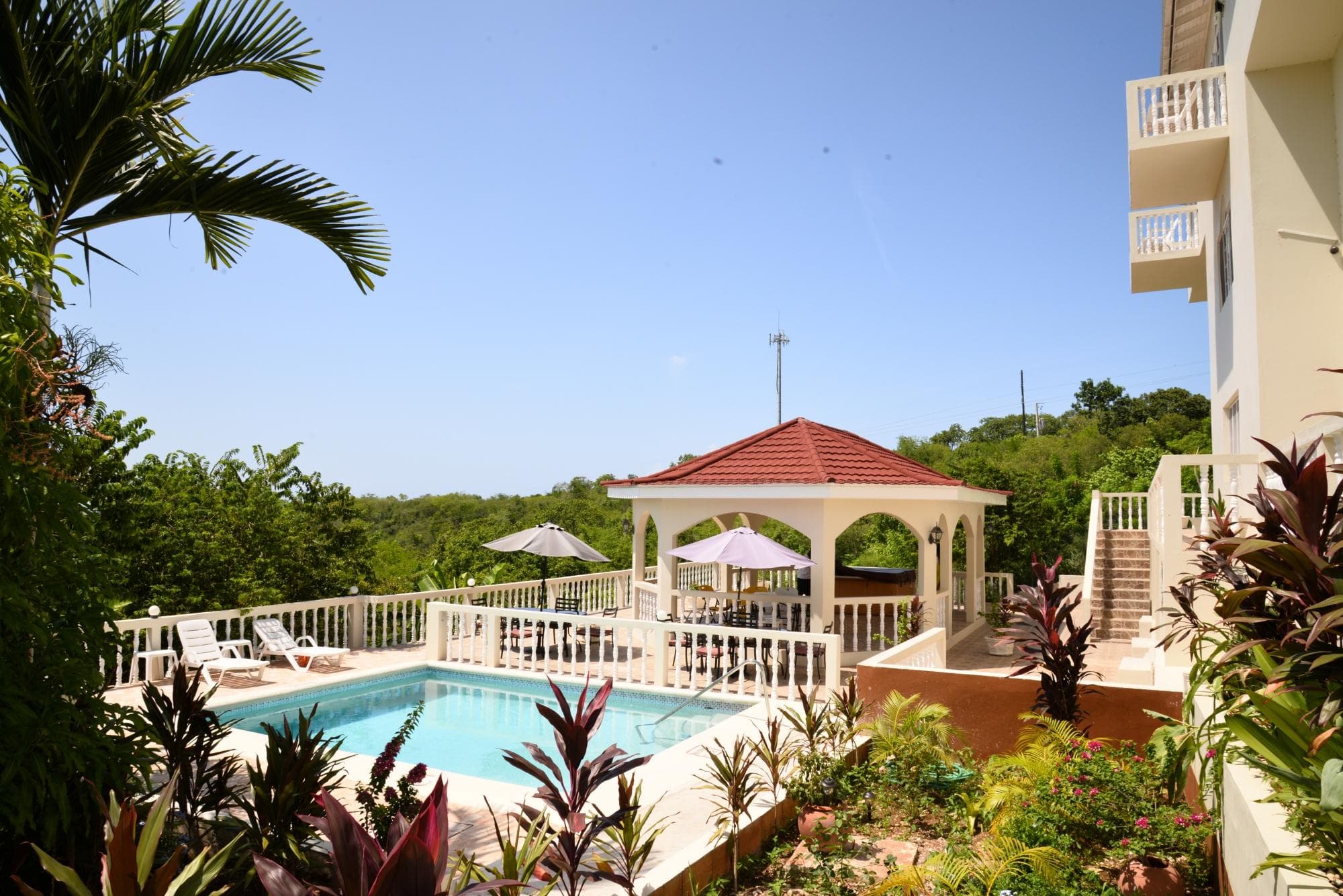 pool/area