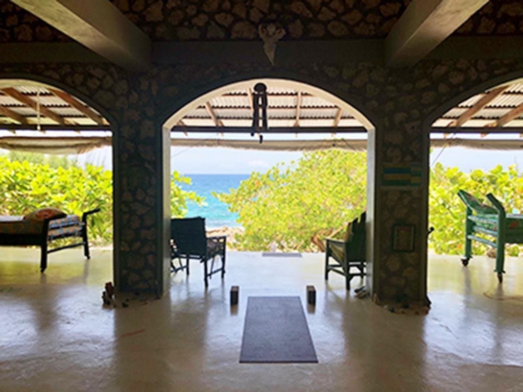 Each morning i would rise around 7:00am and sit in a chair on the veranda studying the ocean's rise and fall. With loving kindness one of her staff would serve me a delicious cup of cappichino to jump start my day. Around 8:30, one of the amazingly gifted yoga instructors would arrive and guide the guests through a practice to engage mind, body and soul in the healing process. When i see this picture I am reminded of the benefits of space and time.