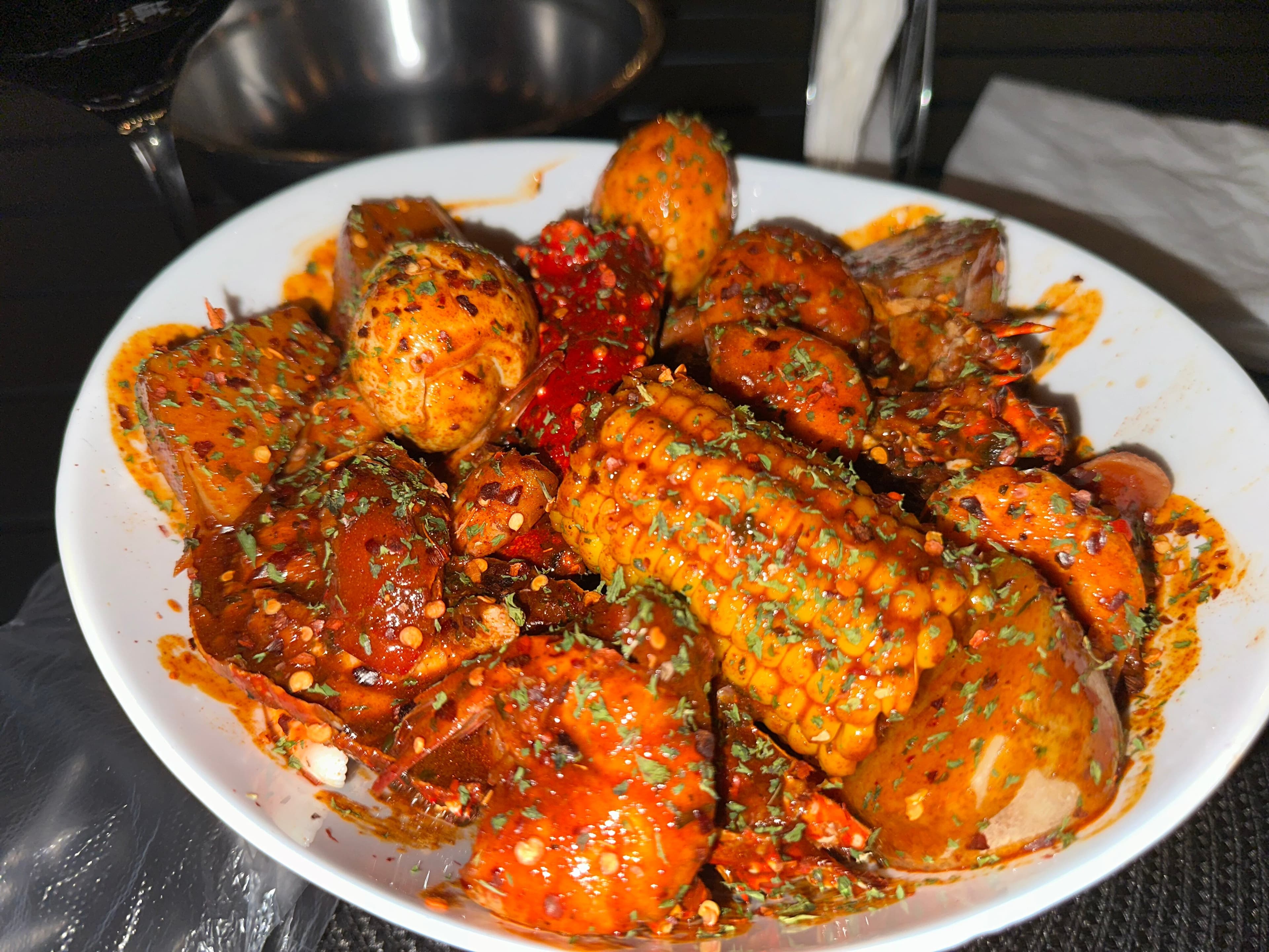 Chill vibes, tasty food, come and enjoy. Seafood only.