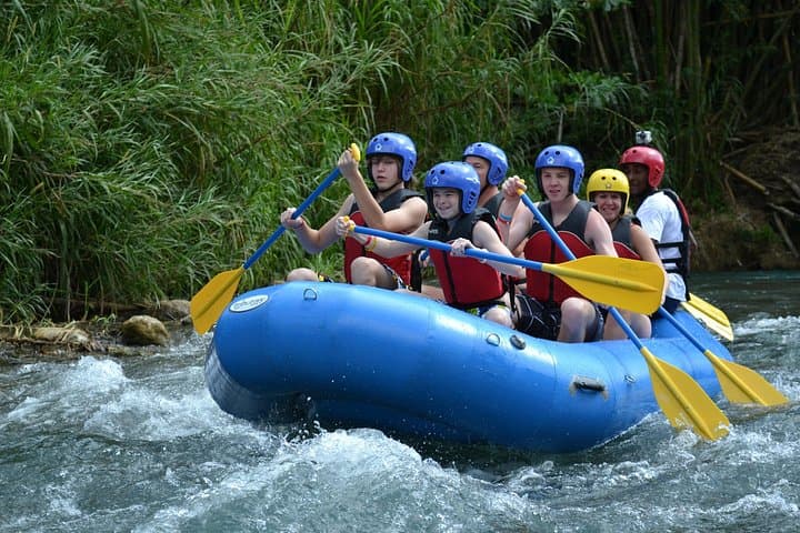 Jamaica River Rafting Adventure on the Rio Bueno
