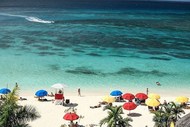 Doctors cave beach in Montego Bay