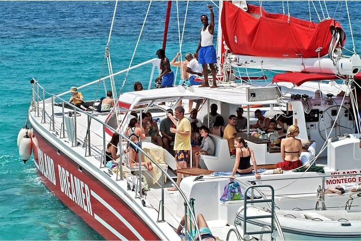 Partying while cruising a