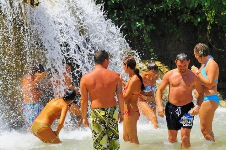 Dunn's River falls
