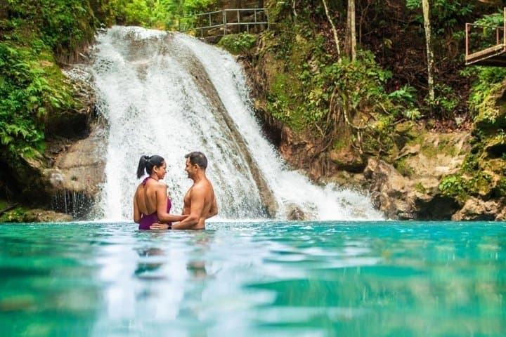 Private Blue Hole and Dunn's River Falls Tour From Negril Jamaica