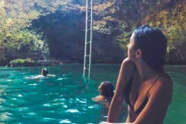 Blue Hole Mineral Spring and Rastafari Herb Farm Experience